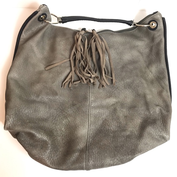 Gussaci large vegan leather bag with tassels - Picture 1 of 8